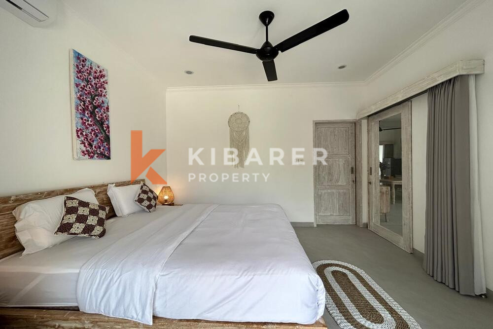 Charming Two Bedroom Enclosed Living Cosy Villa in Padonan