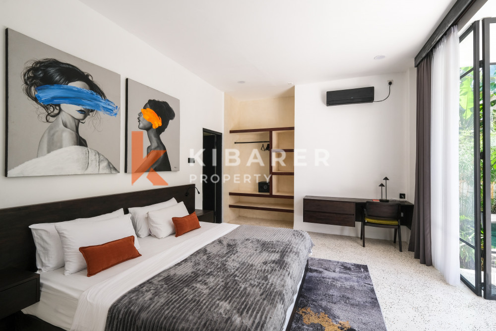 Villa de luxe de quatre chambres avec sauna à louer à Pererenan