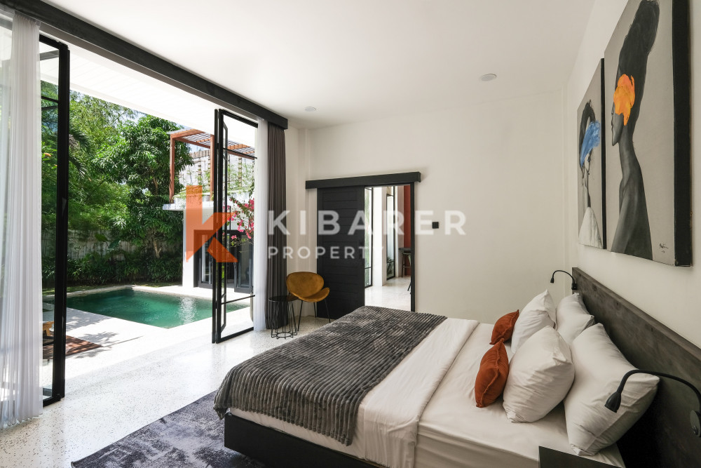 Villa de luxe de quatre chambres avec sauna à louer à Pererenan