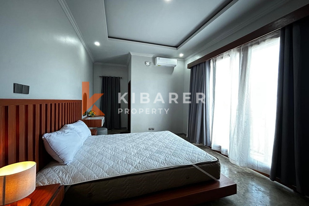 Wonderful Three-Bedroom Enclosed Living Villa Plus Office Room in Ungasan