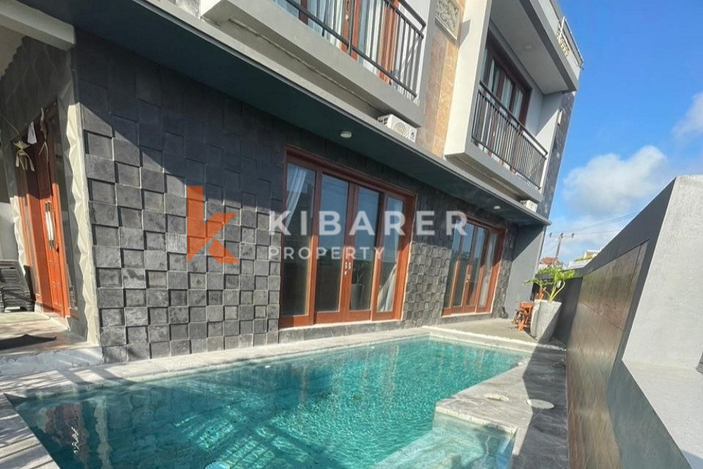 Wonderful Three-Bedroom Enclosed Living Villa Plus Office Room in Ungasan