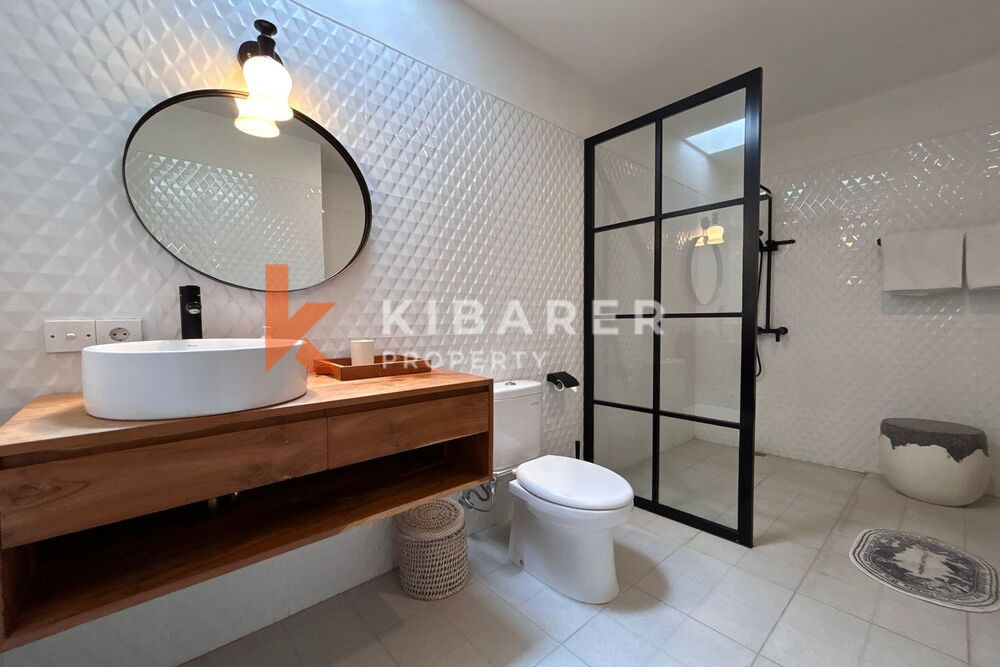 Modern Two-Bedroom Villa in Vibrant Seminyak
