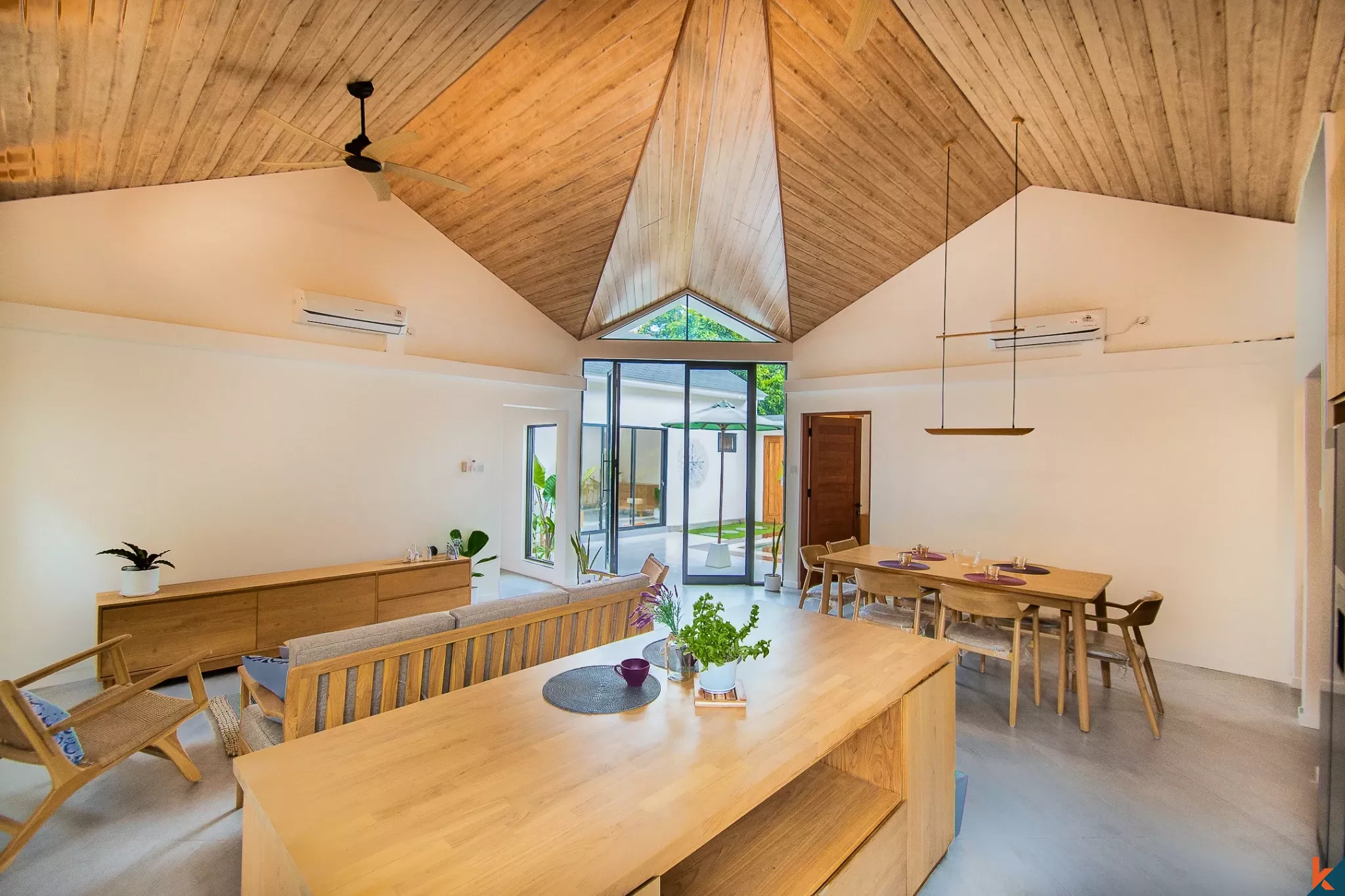 Villa neuve de trois chambres à louer dans un emplacement stratégique à Sanur