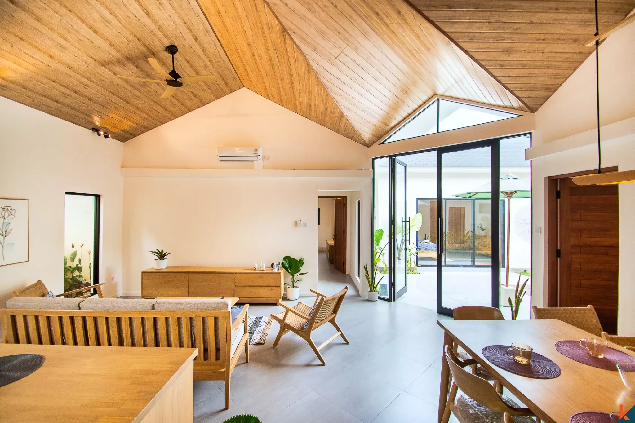 Villa neuve de trois chambres à louer dans un emplacement stratégique à Sanur
