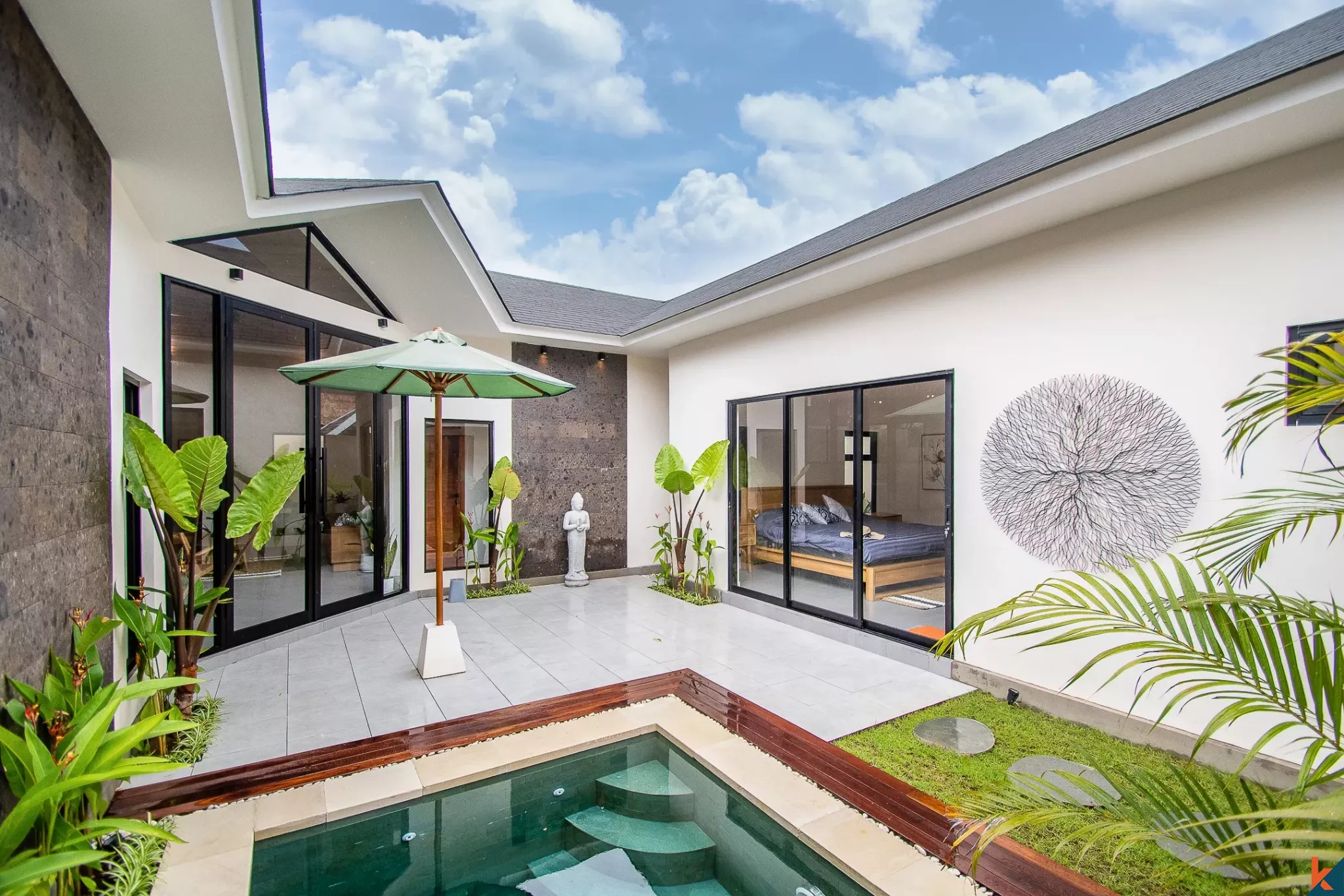 Villa neuve de trois chambres à louer dans un emplacement stratégique à Sanur