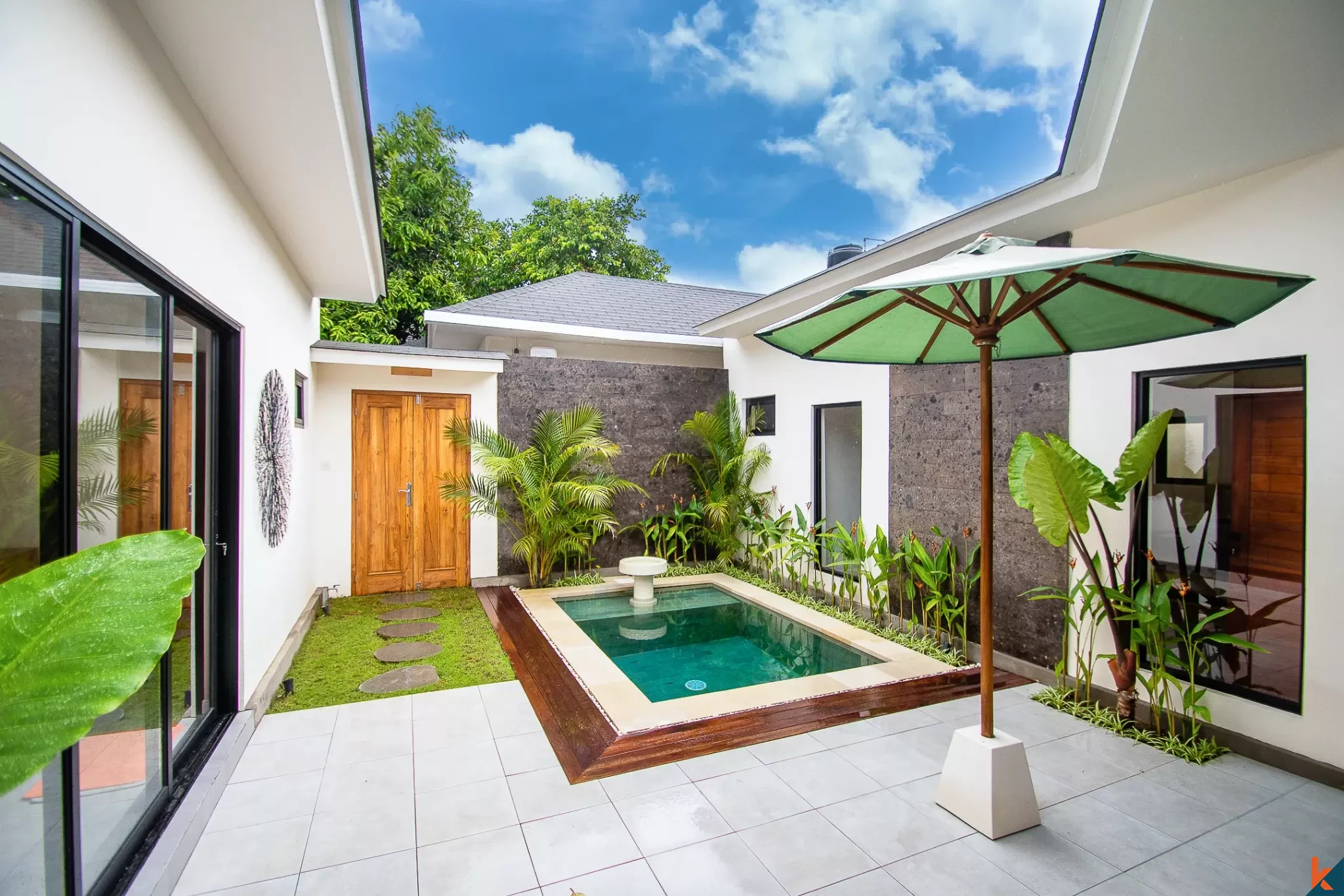 Villa neuve de trois chambres à louer dans un emplacement stratégique à Sanur
