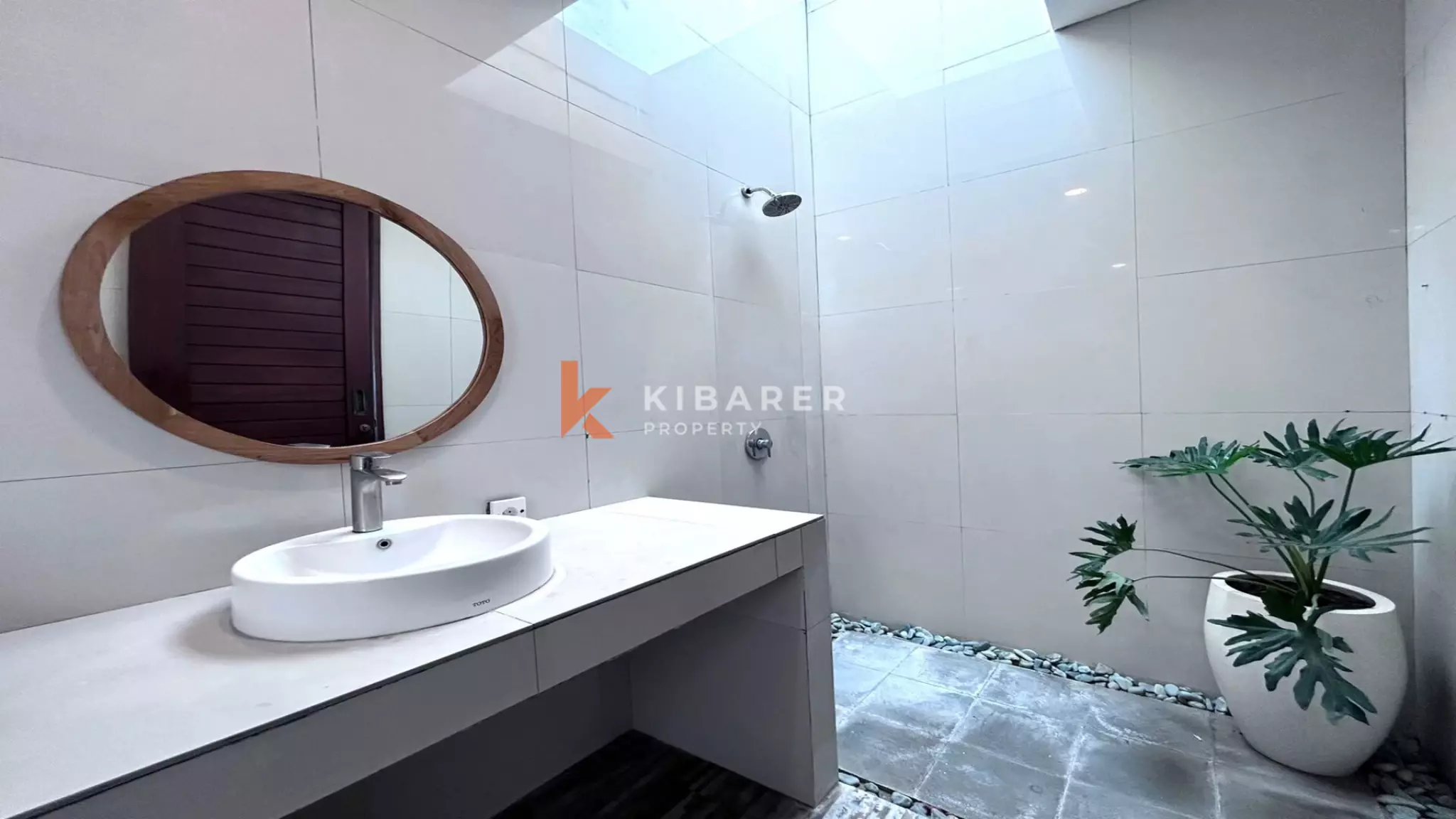 Stunning Three-Bedroom Villa with Private Pool and Enclosed Living in Kerobokan (Minimum Two-Years Rental)