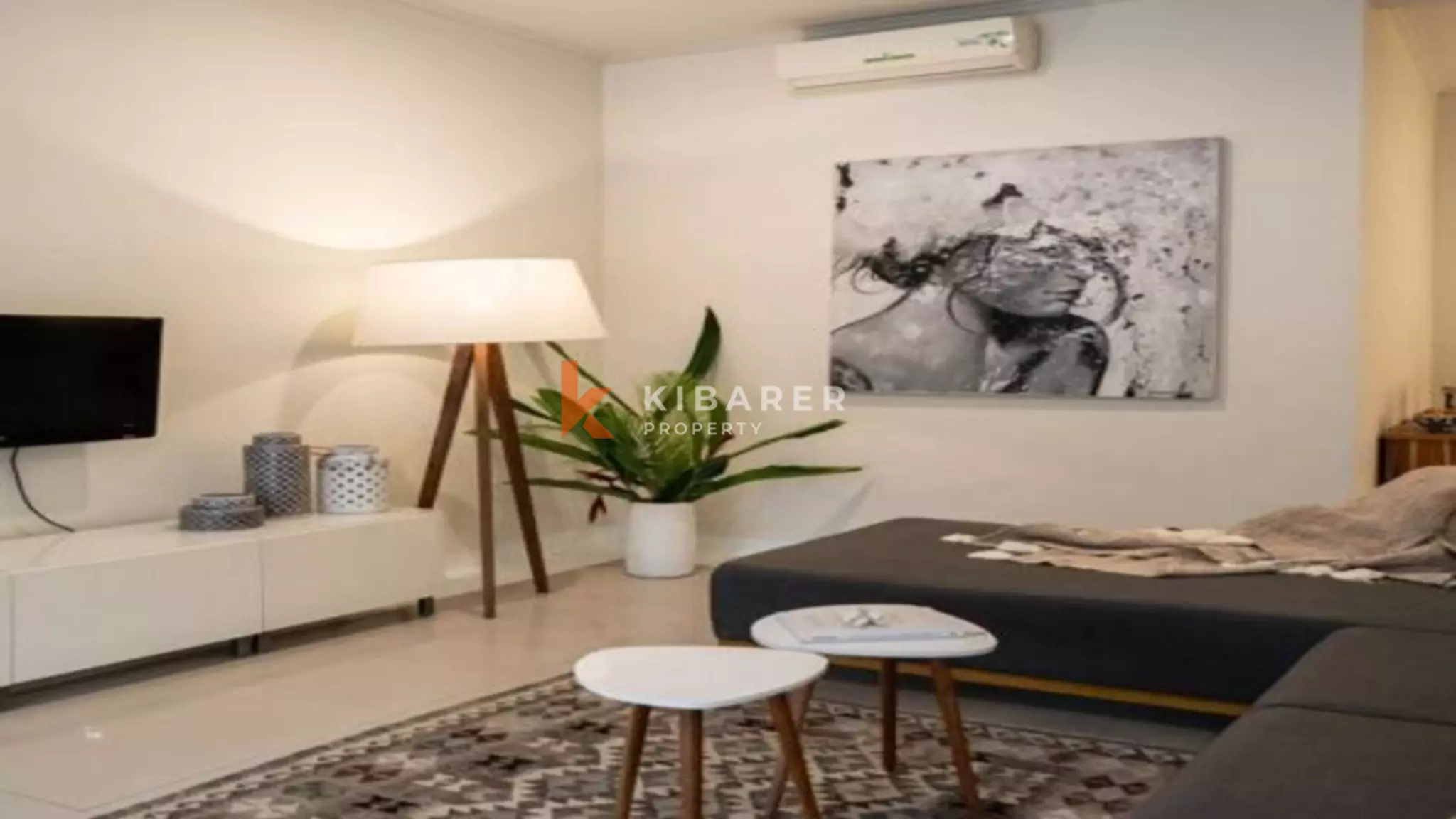 Stunning Three-Bedroom Villa with Spacious Enclosed Living in Prime Berawa Location (Available from February 12th - April 11th 2026)