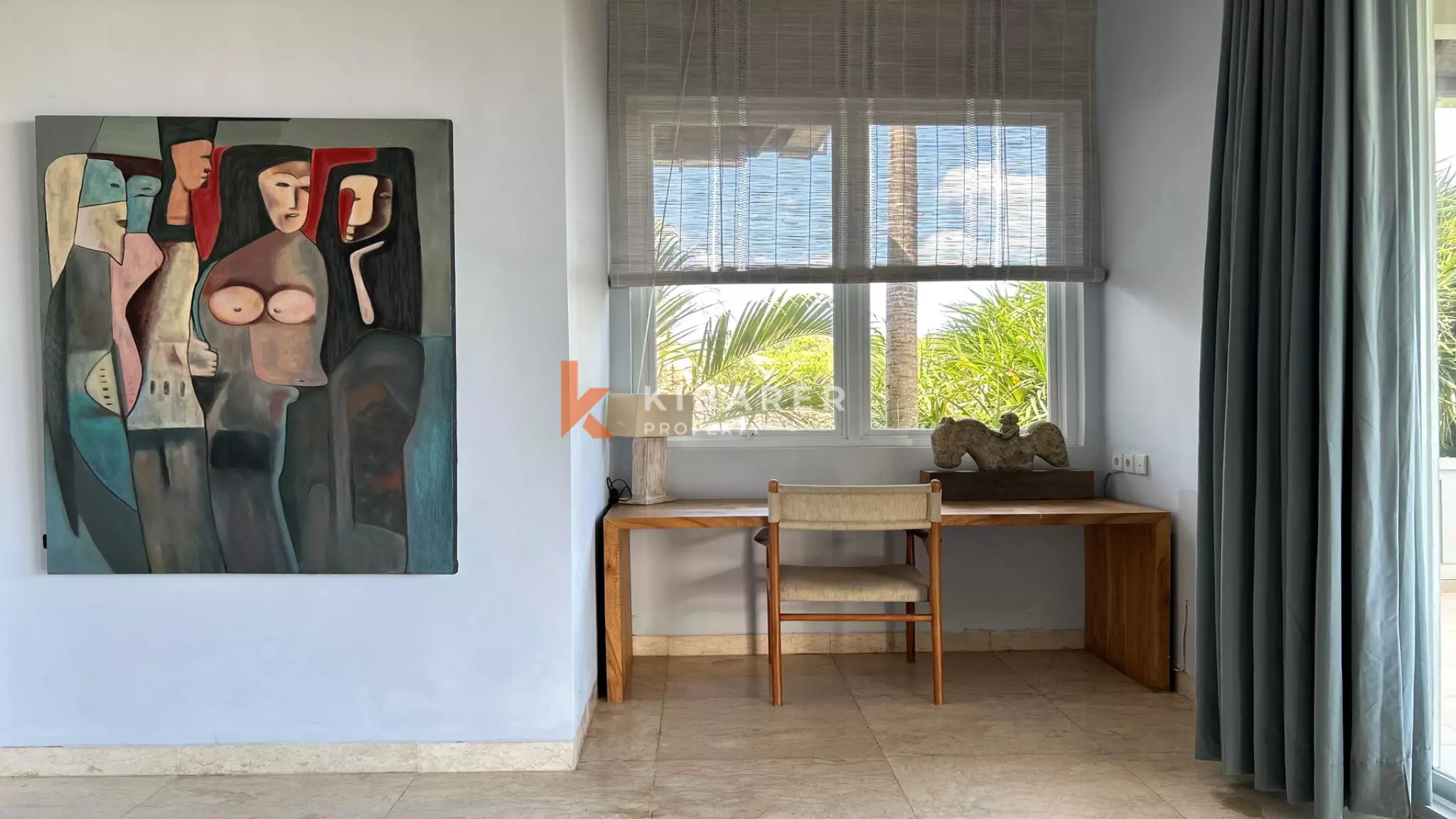 Pererenan Sanctuary: Enclosed Three-Bedroom Villa with Pool and Lush Garden, Steps from the Beach