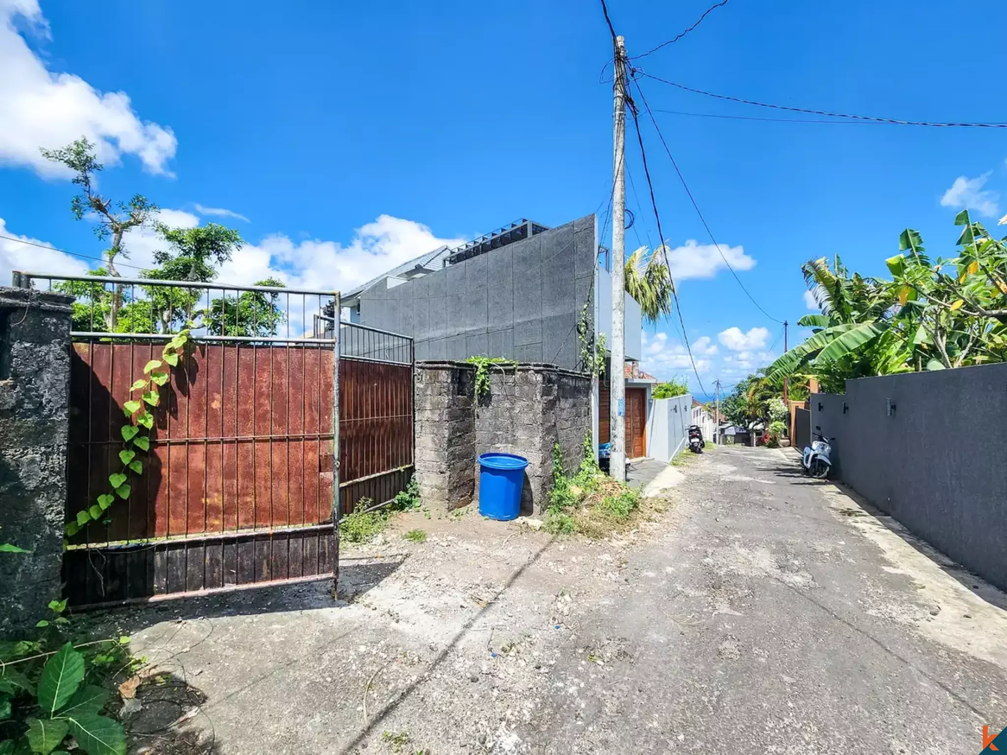 Terrain à bail parfaitement situé à Ungasan avec projet pour deux villas