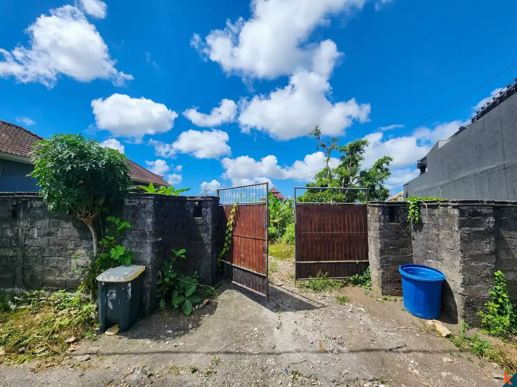 Terrain à bail parfaitement situé à Ungasan avec projet pour deux villas