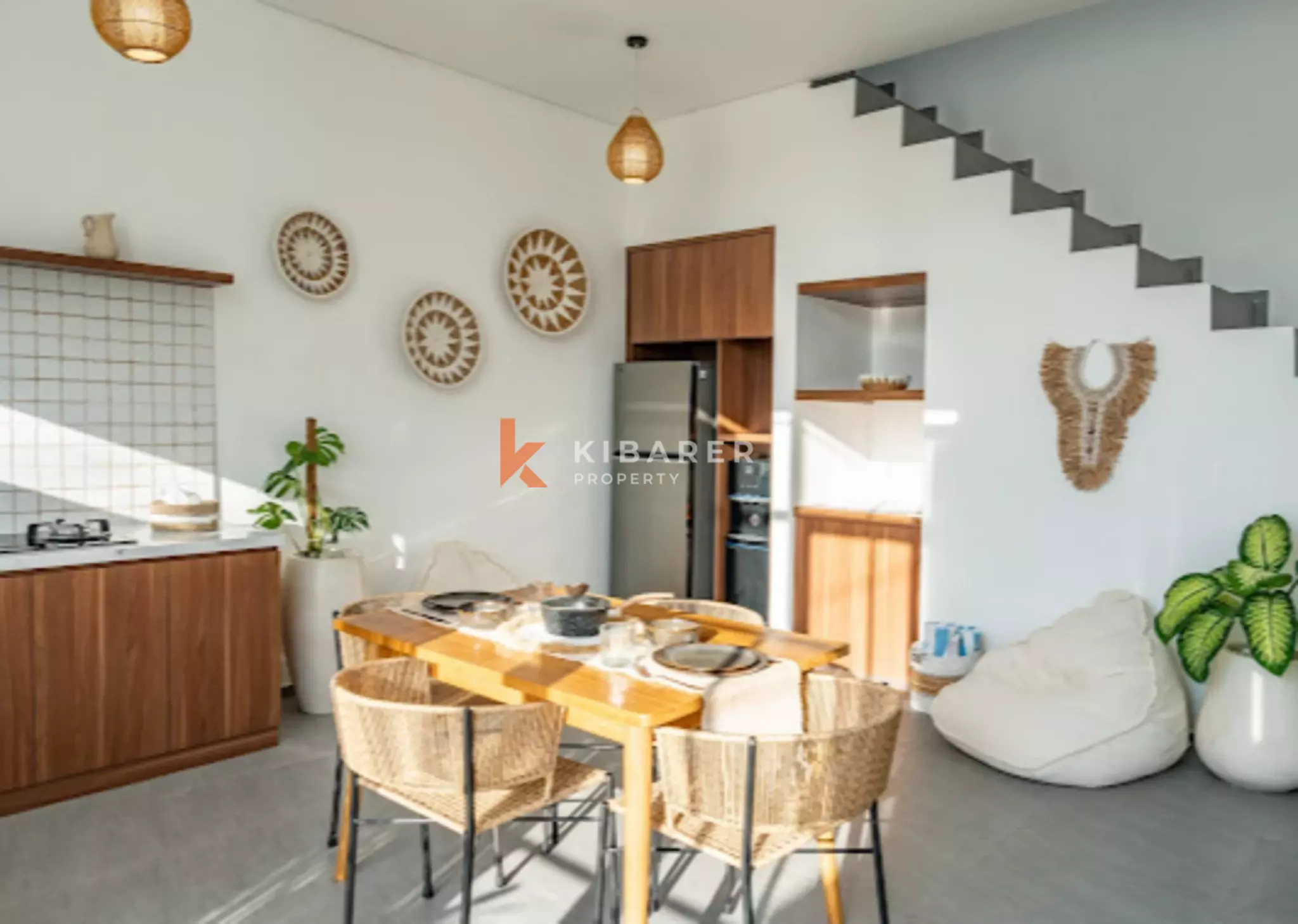 Vila Dua Kamar Tidur Bergaya Butik di Cemagi, Dekat Pantai