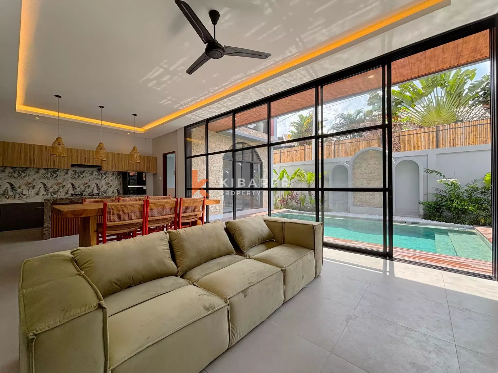 Family Friendly Three Bedroom Enclosed Villa with Garden and Parking in Padonan