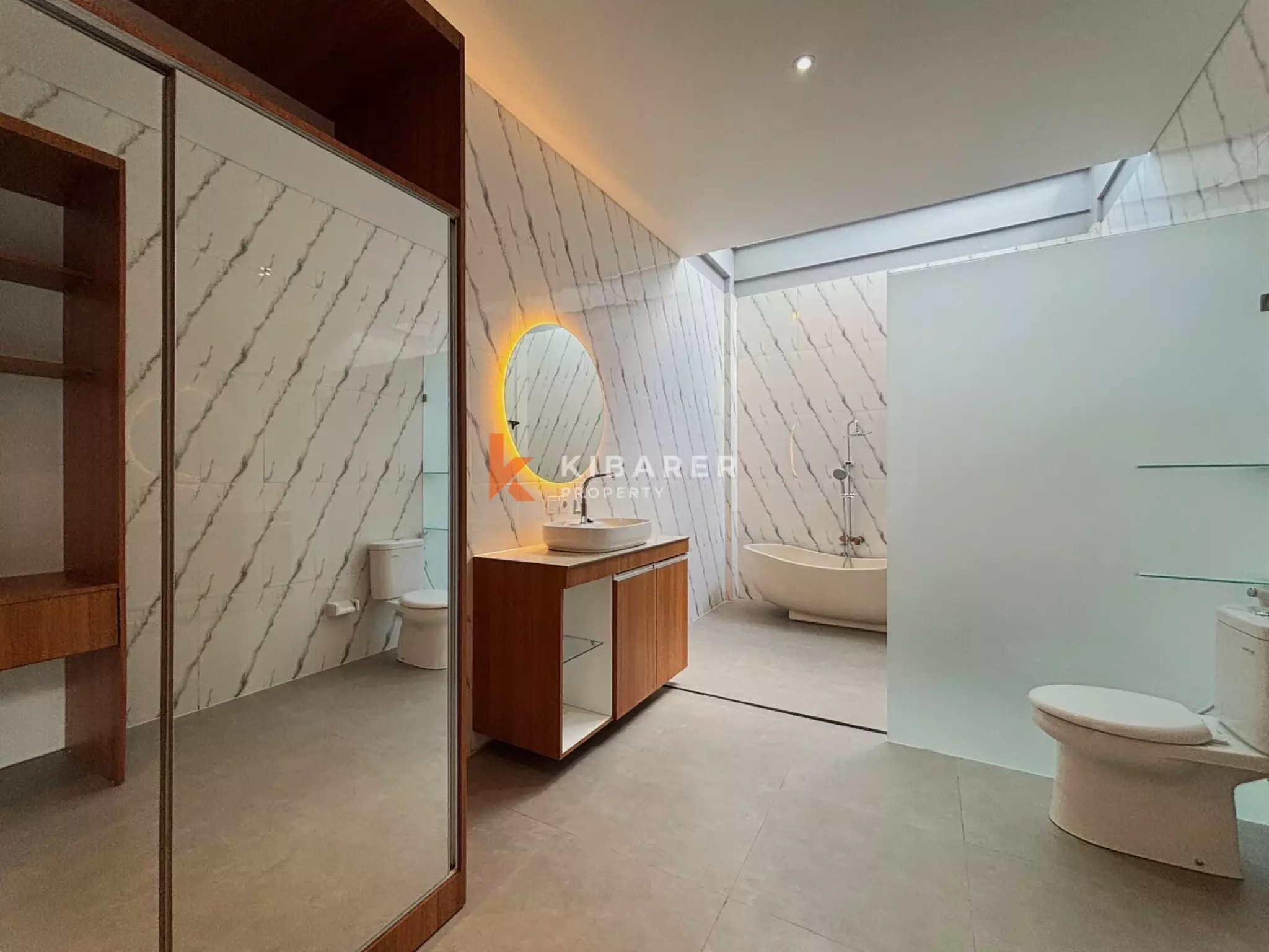 Fully Furnished Three Bedroom Villa with Enclosed Living in Padonan