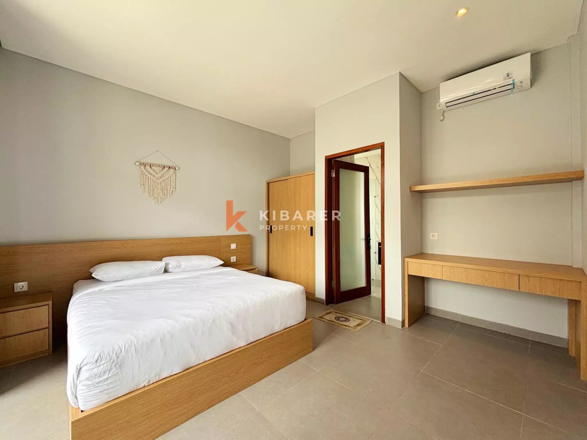 Fully Furnished Three Bedroom Villa with Enclosed Living in Padonan