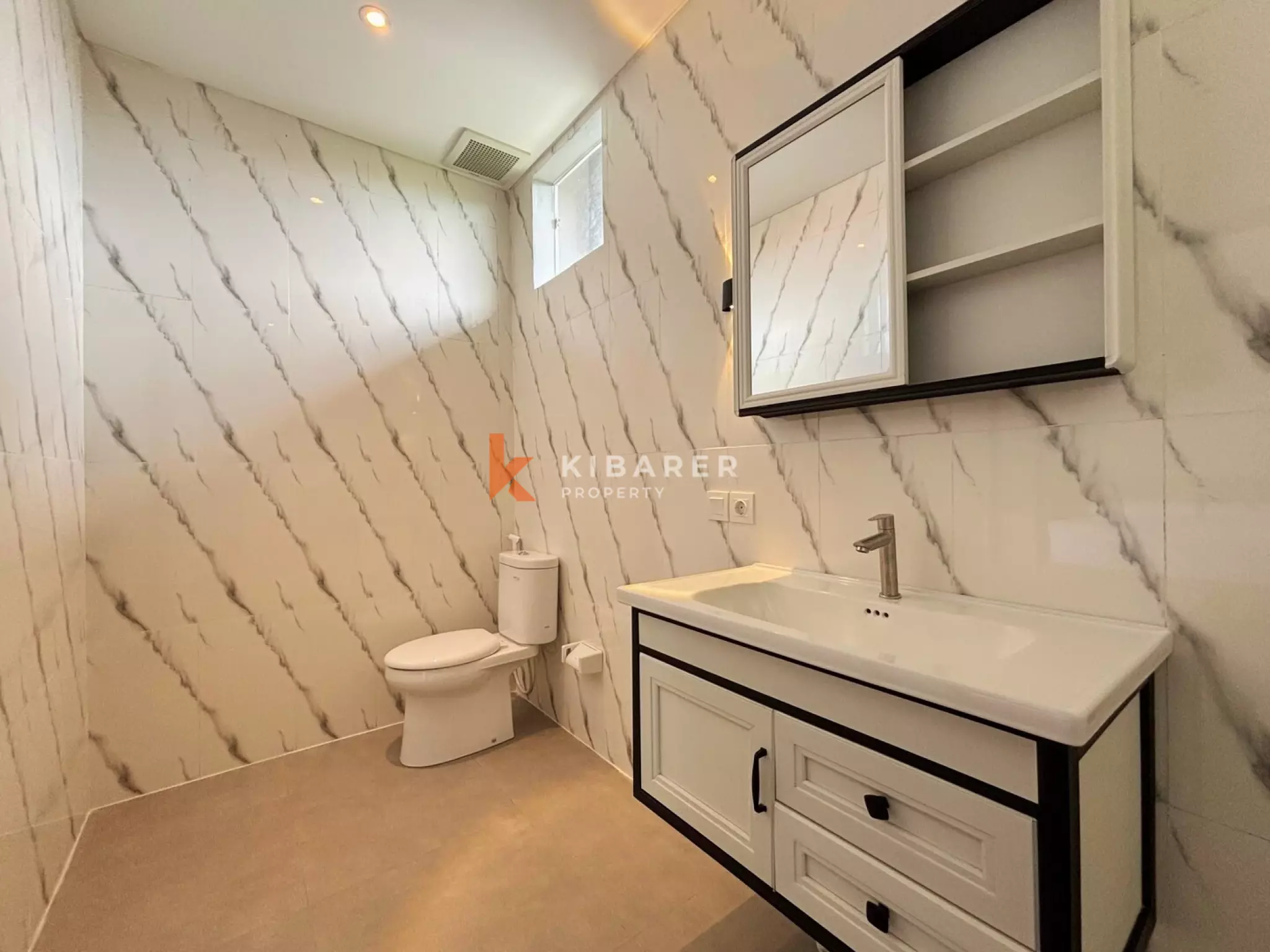 Fully Furnished Three Bedroom Villa with Enclosed Living in Padonan