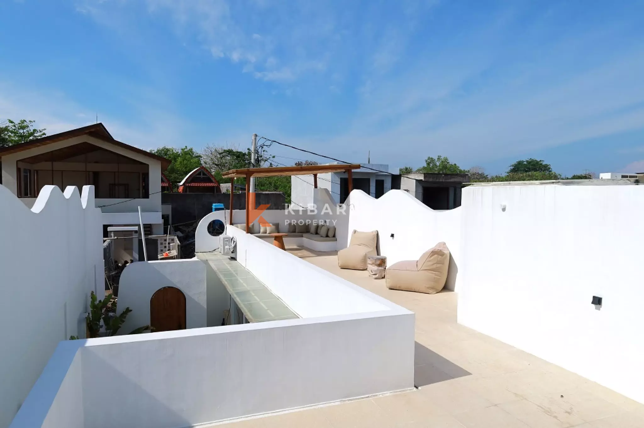 Modern Rooftop Two-Bedrooms Villa Near Uluwatu Beach