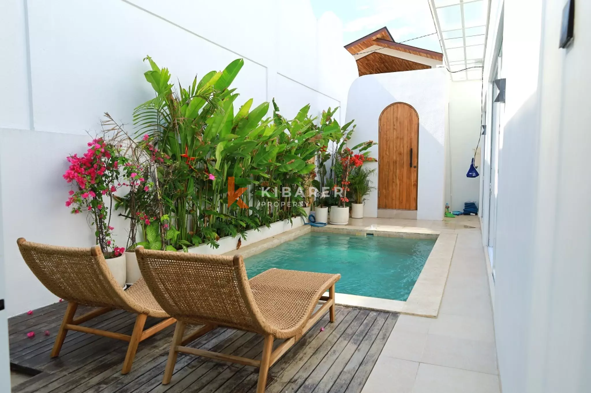 Modern Rooftop Two-Bedrooms Villa Near Uluwatu Beach