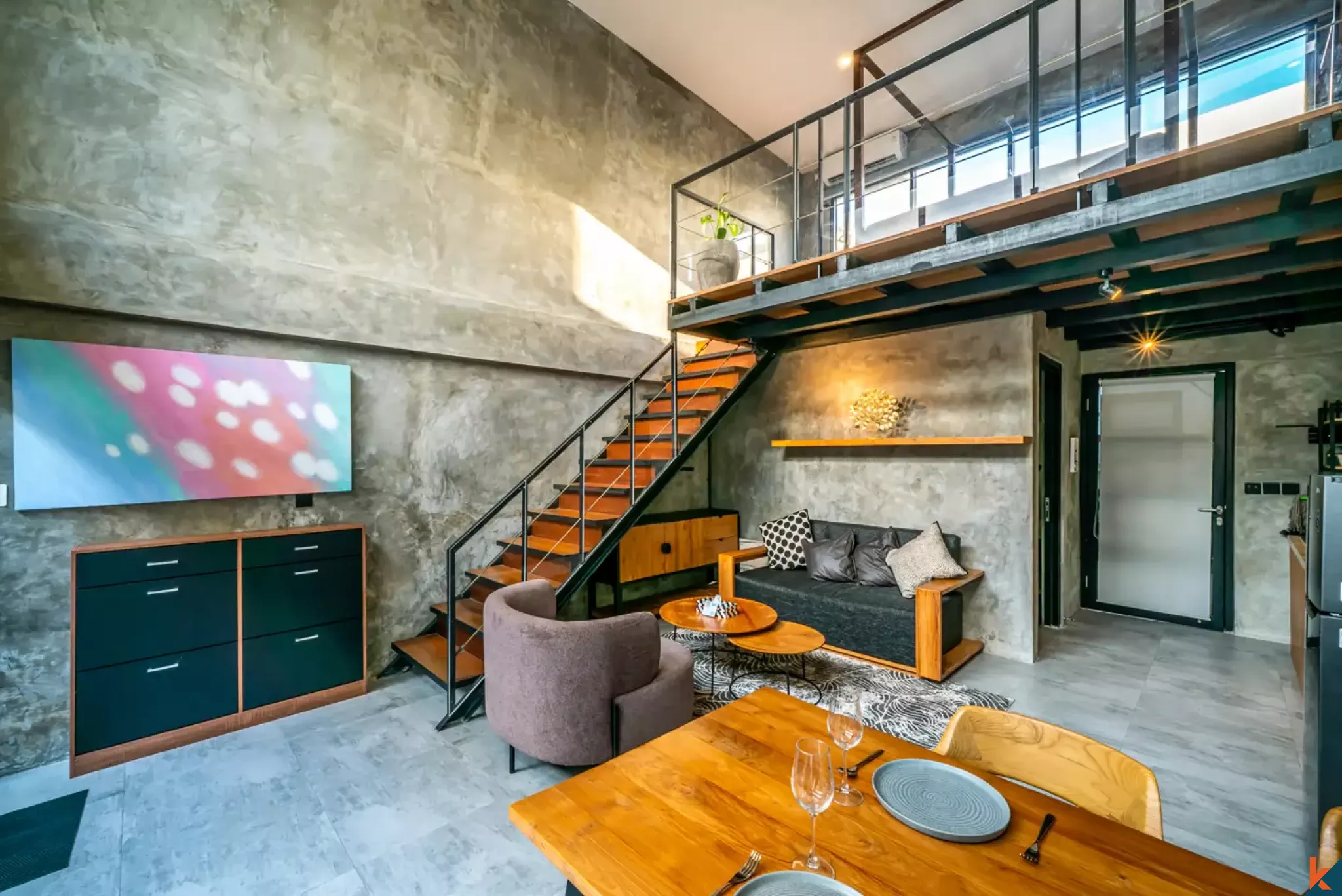 Superbe propriété de style loft d'une chambre à louer à Babakan