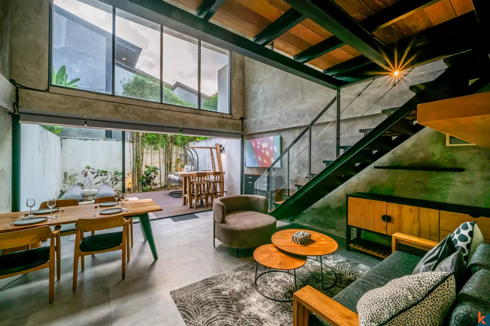 Superbe propriété de style loft d'une chambre à louer à Babakan