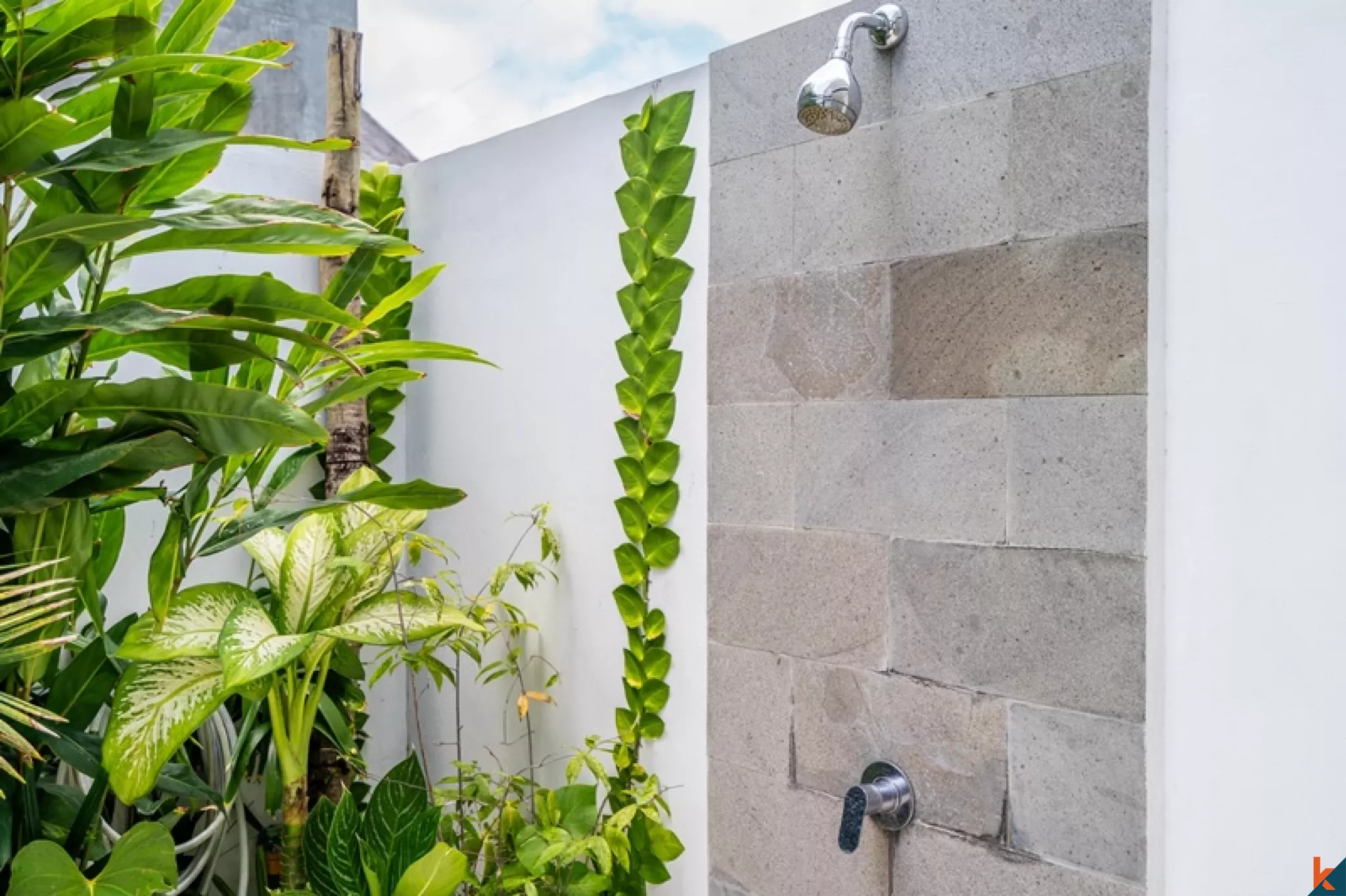 Modern Two Bedroom In The Central Umalas