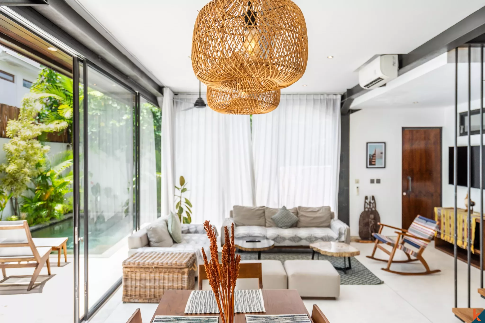 Modern Two Bedroom In The Central Umalas