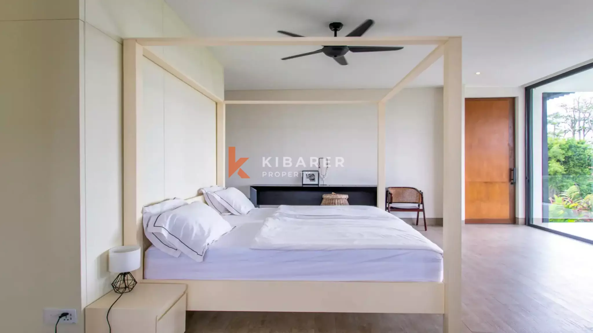 Luxury Four-Bedroom Villa with Rice Field Surroundings in Canggu