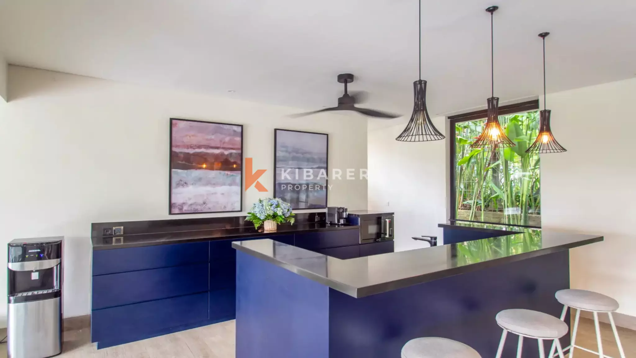 Luxury Four-Bedroom Villa with Rice Field Surroundings in Canggu