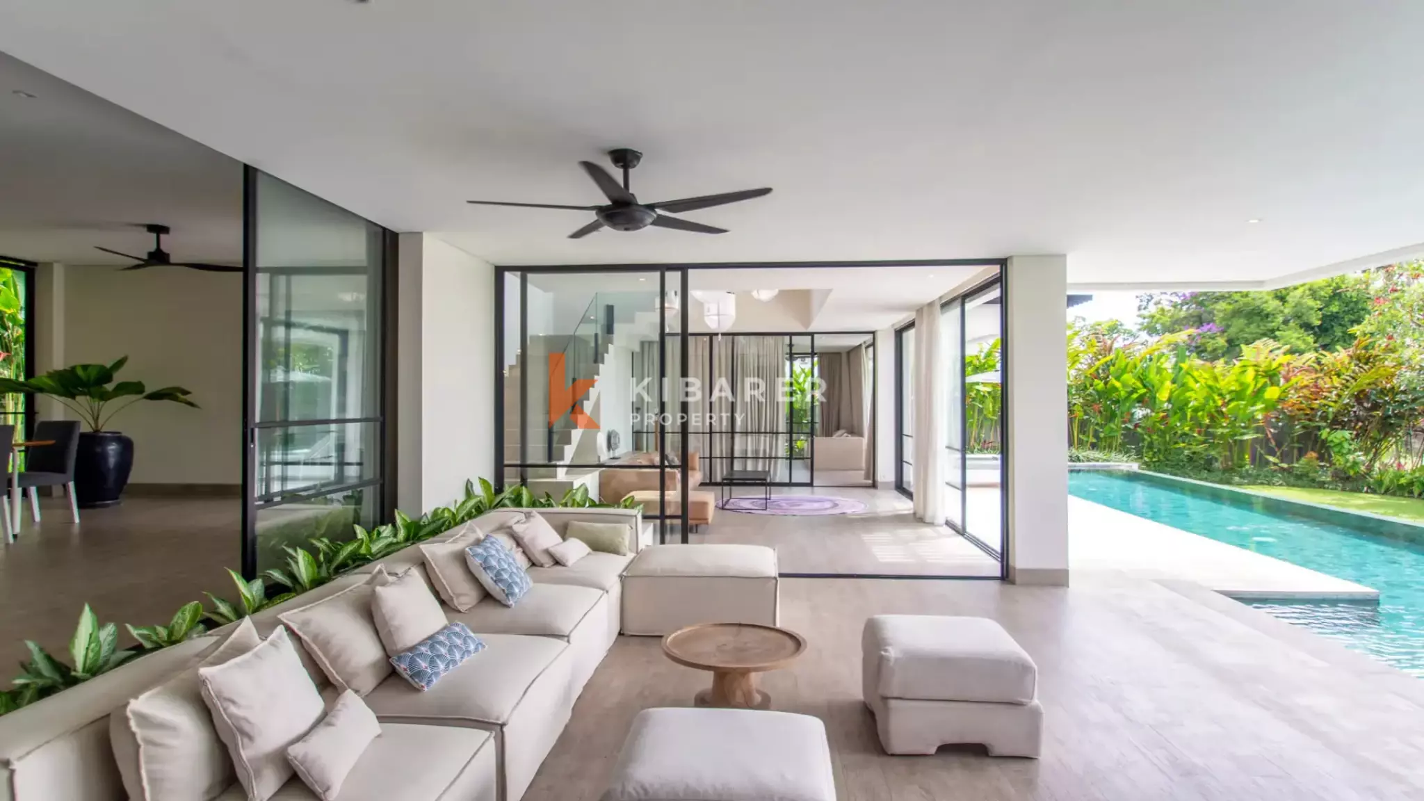 Luxury Four-Bedroom Villa with Rice Field Surroundings in Canggu