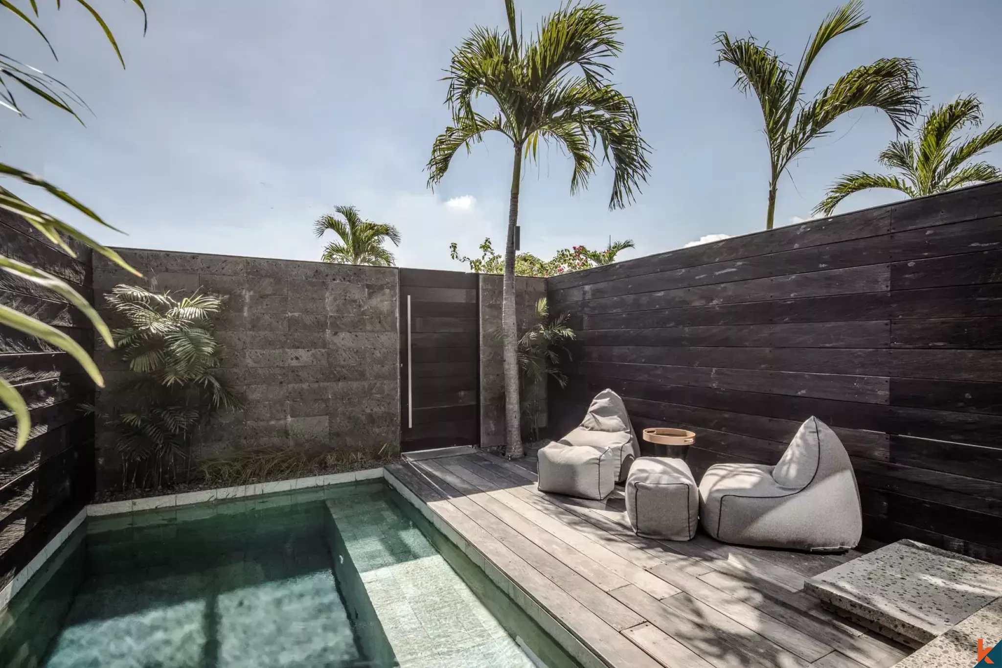 Two bedroom modern leasehold townhouse style villa in Umalas