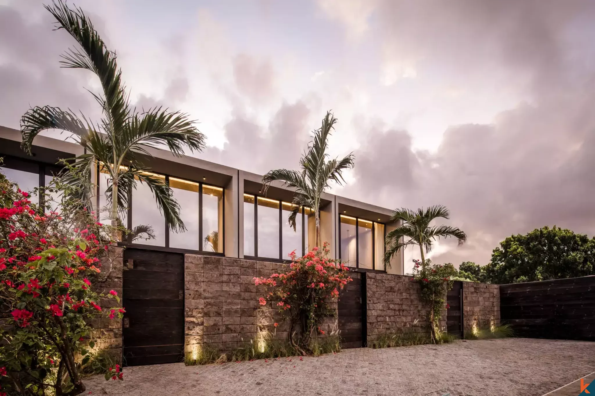 Two bedroom modern leasehold townhouse style villa in Umalas