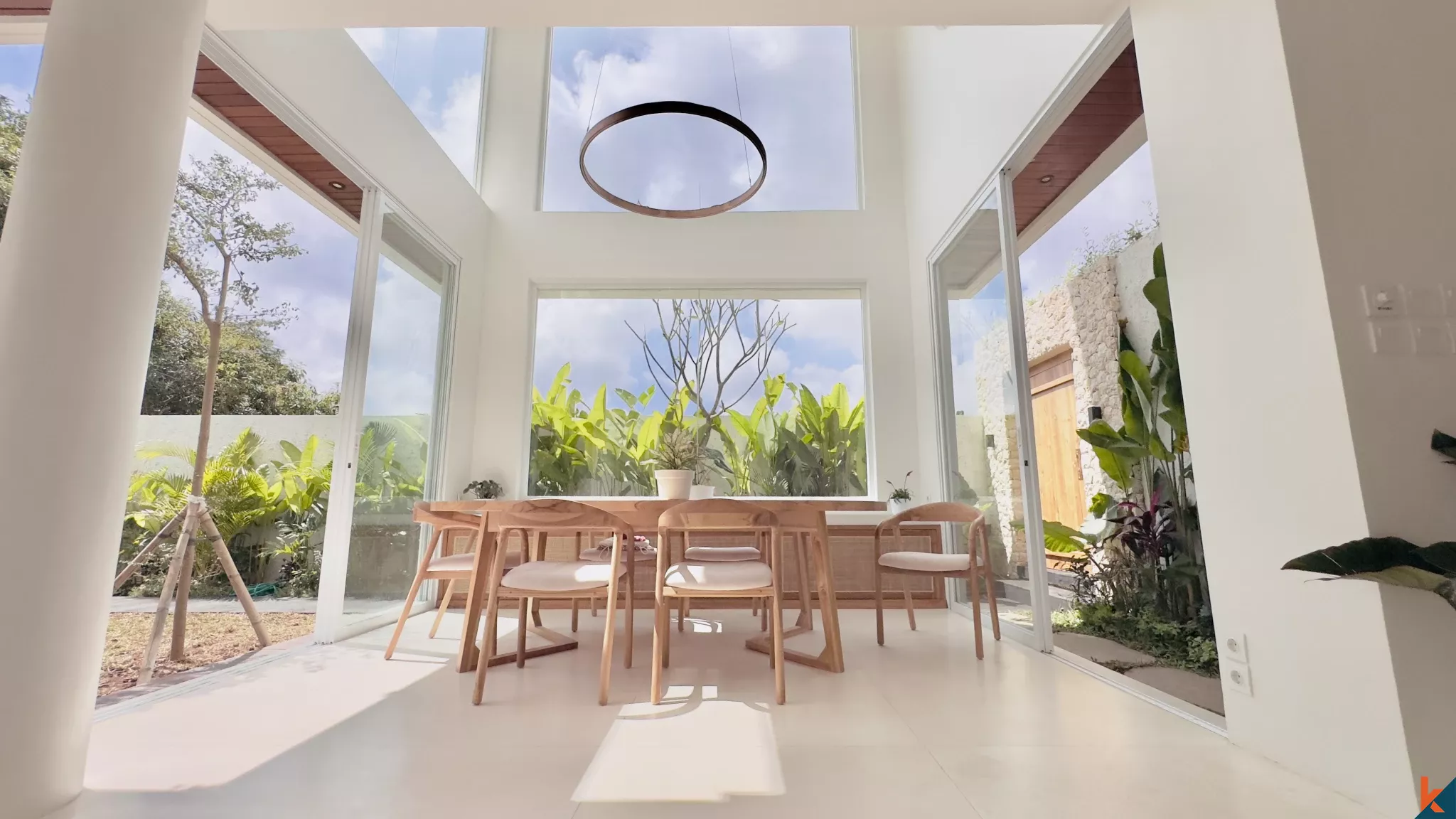 Vila Modern 3 Kamar Tidur di Jantung Uluwatu