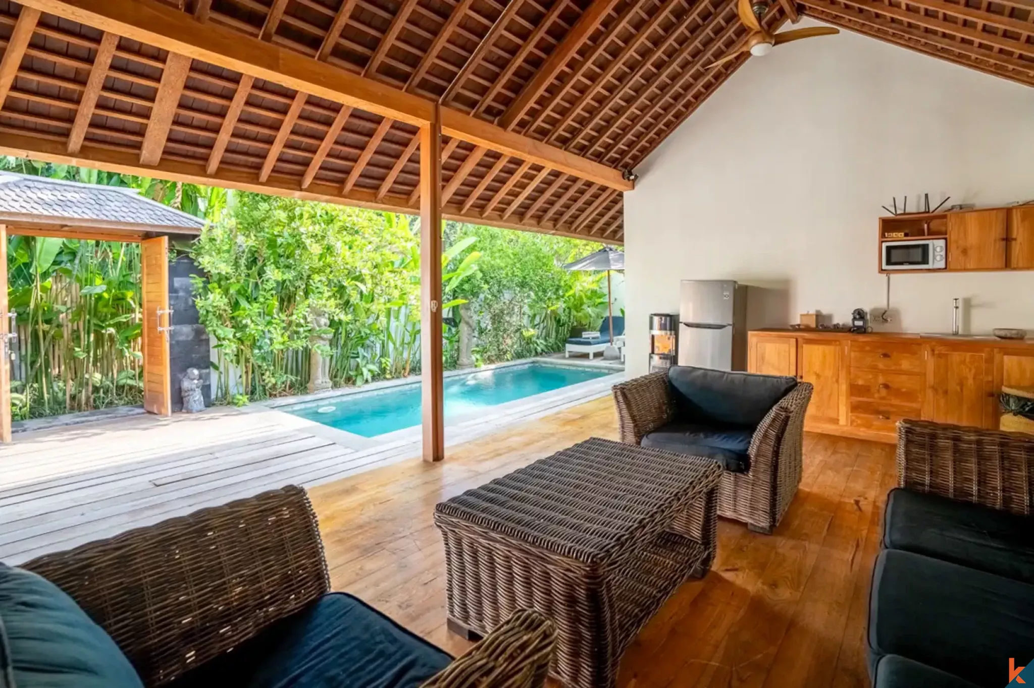 Leasehold investment villa complex opportunity in Central Seminyak