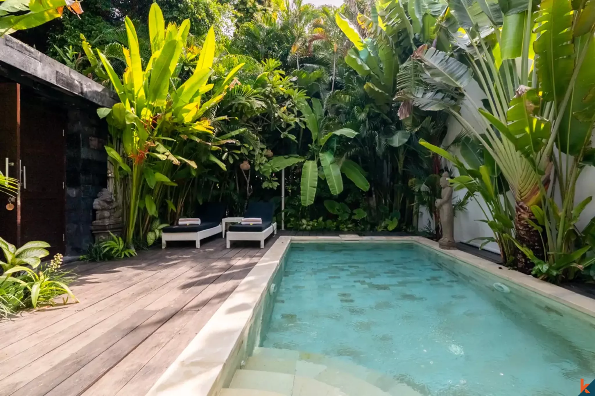 Leasehold investment villa complex opportunity in Central Seminyak