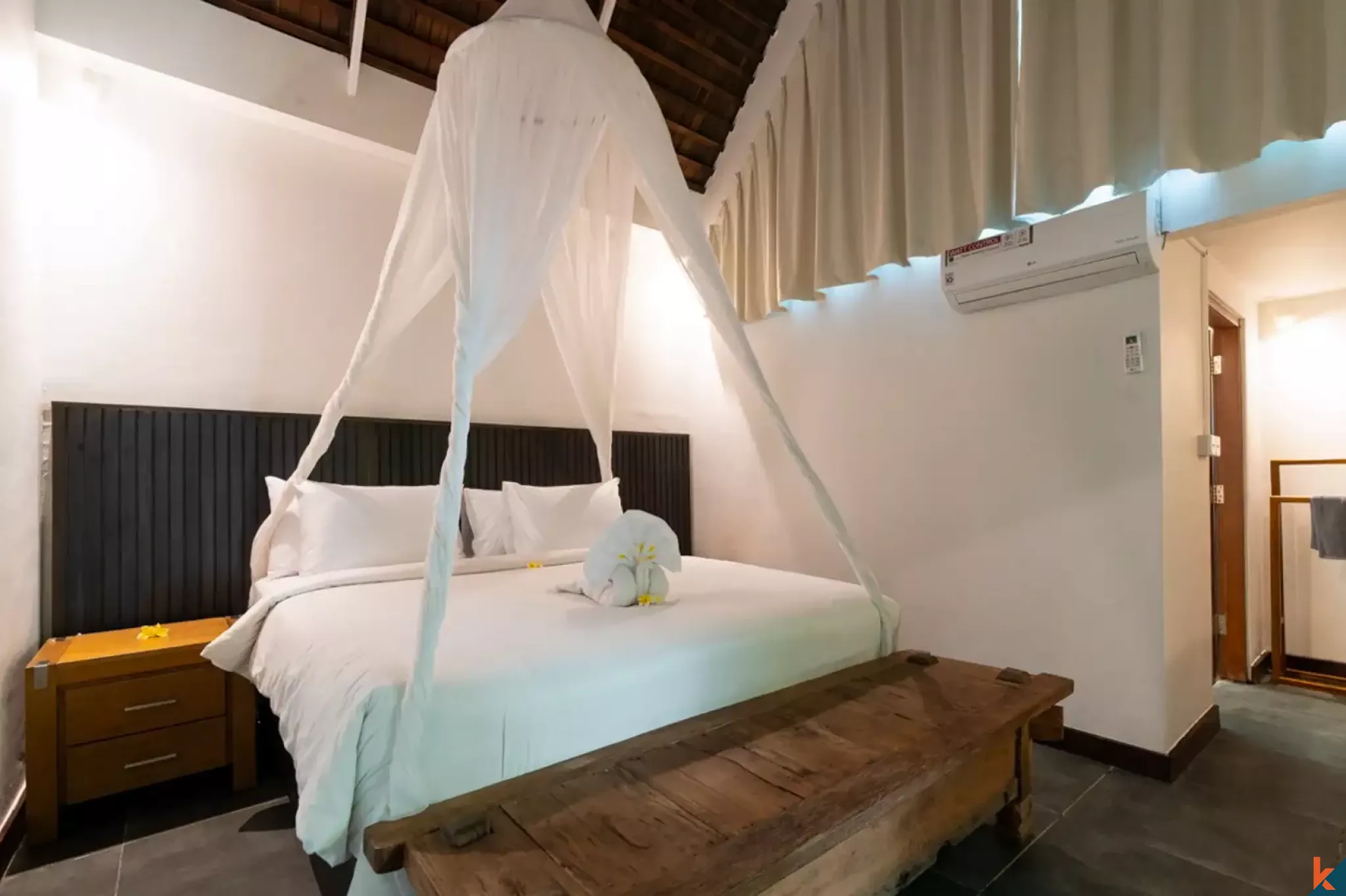 Leasehold investment villa complex opportunity in Central Seminyak