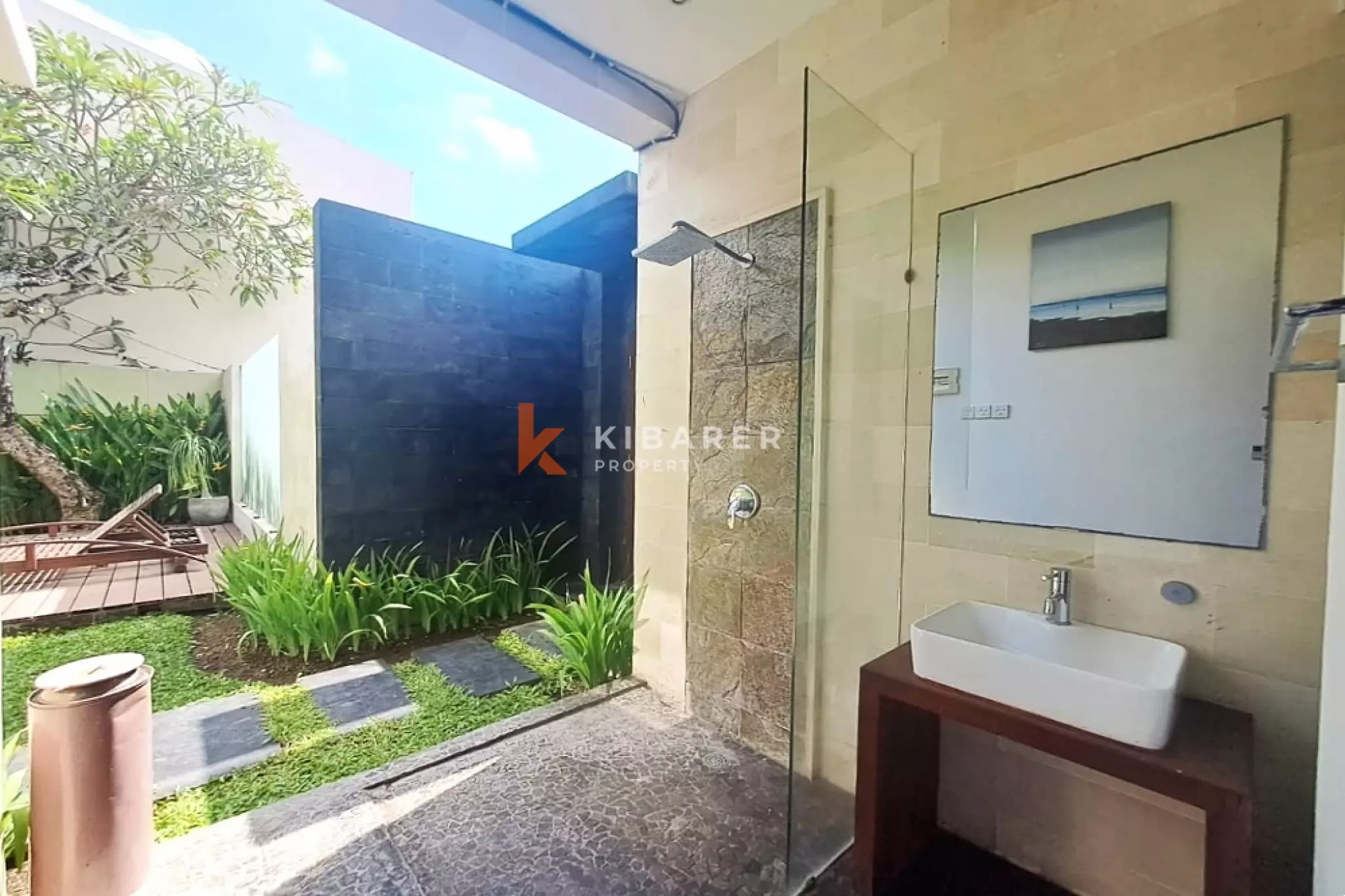 Charming Three Bedroom Villa situated in good location of Seminyak