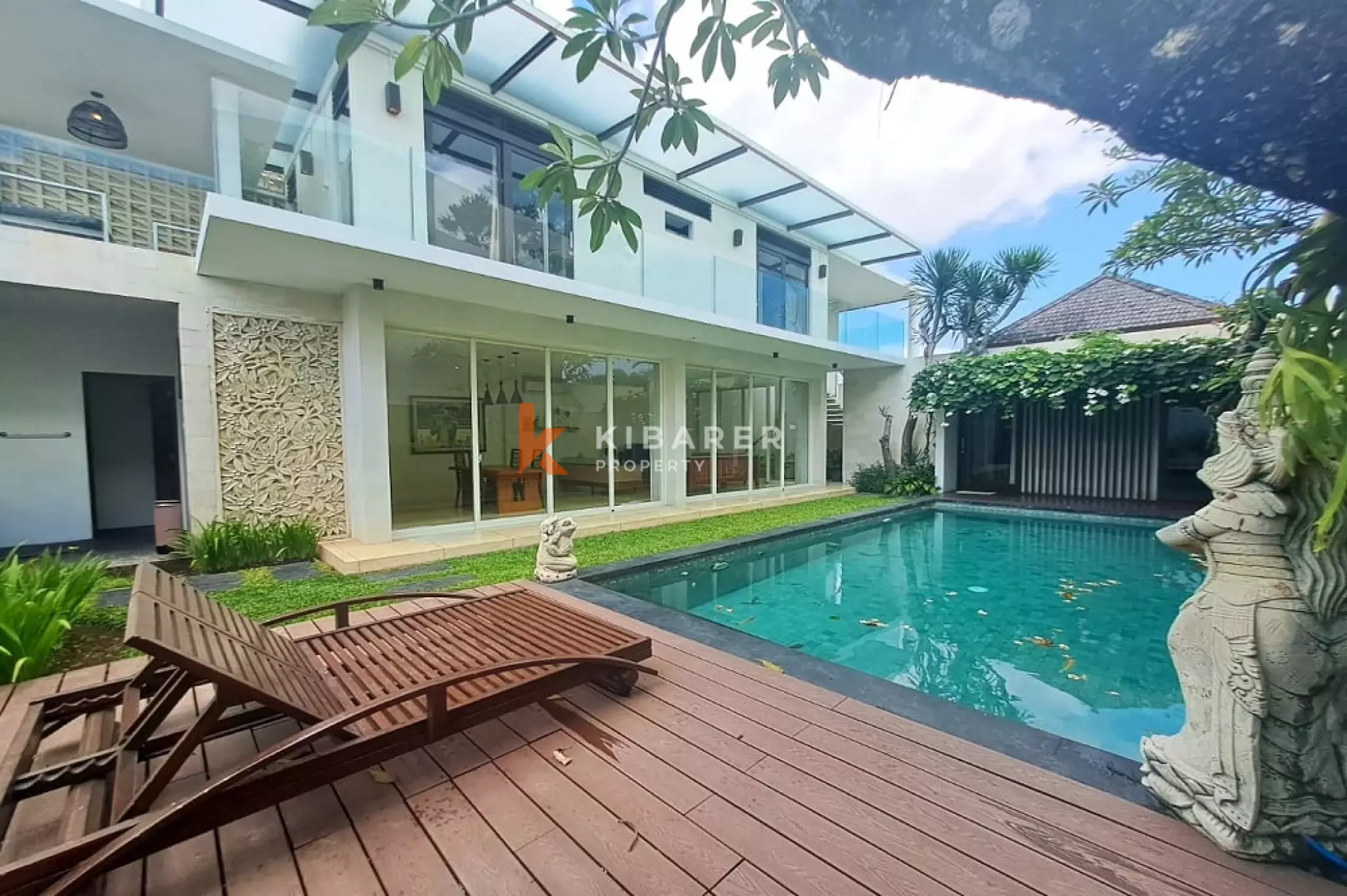Charming Three Bedroom Villa situated in good location of Seminyak