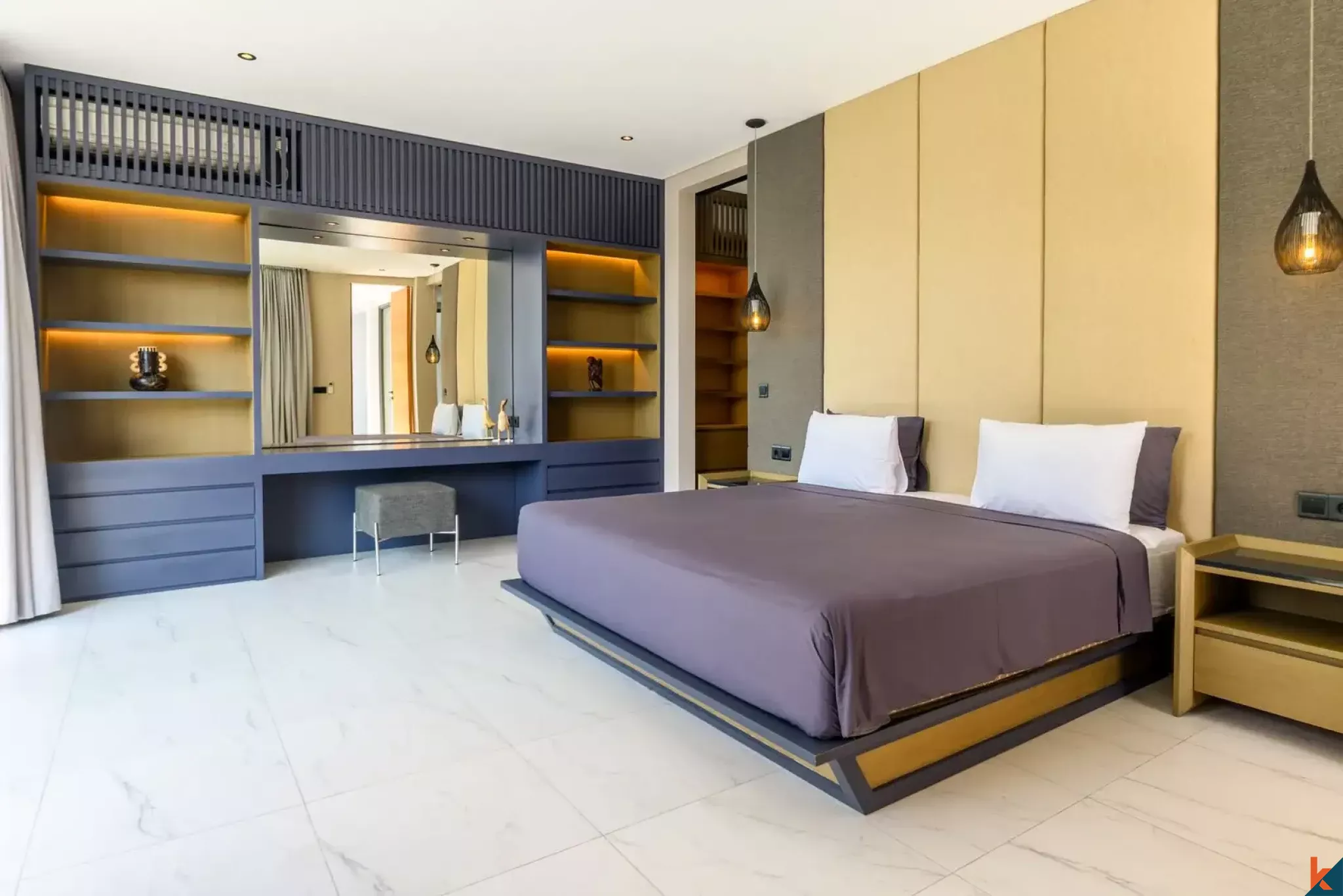 Vila mewah tiga kamar tidur berkualitas tinggi dengan pemandangan laut untuk dijual di Jimbaran