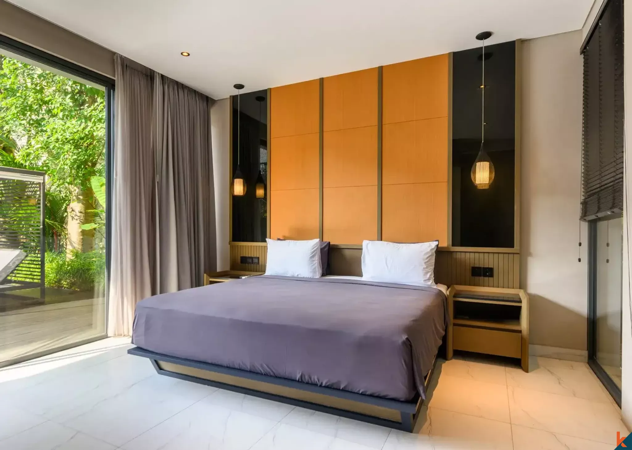 Vila mewah tiga kamar tidur berkualitas tinggi dengan pemandangan laut untuk dijual di Jimbaran