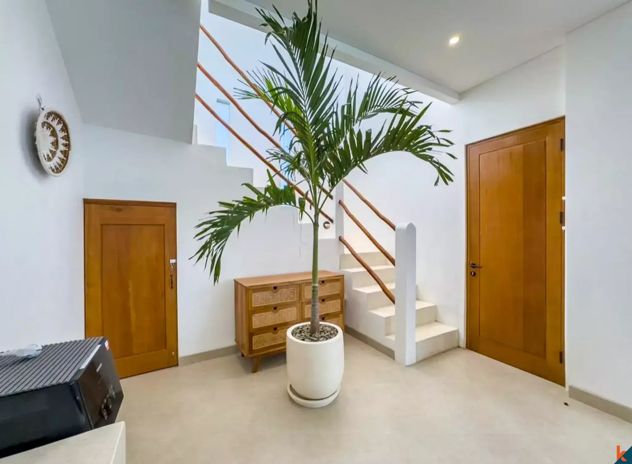 Villa Sewa Tiga Kamar Tidur Bergaya dengan Bar Atap di Tumbak Bayuh