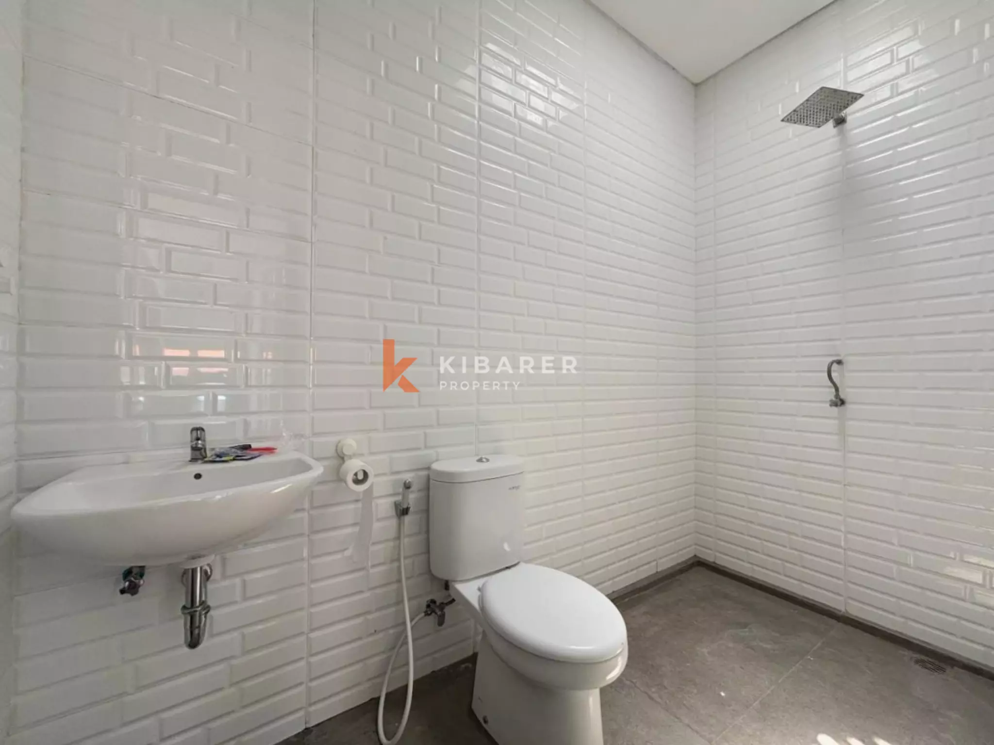 Design Your Dream Space – Unfurnished Three Bedroom Villa in Pererenan