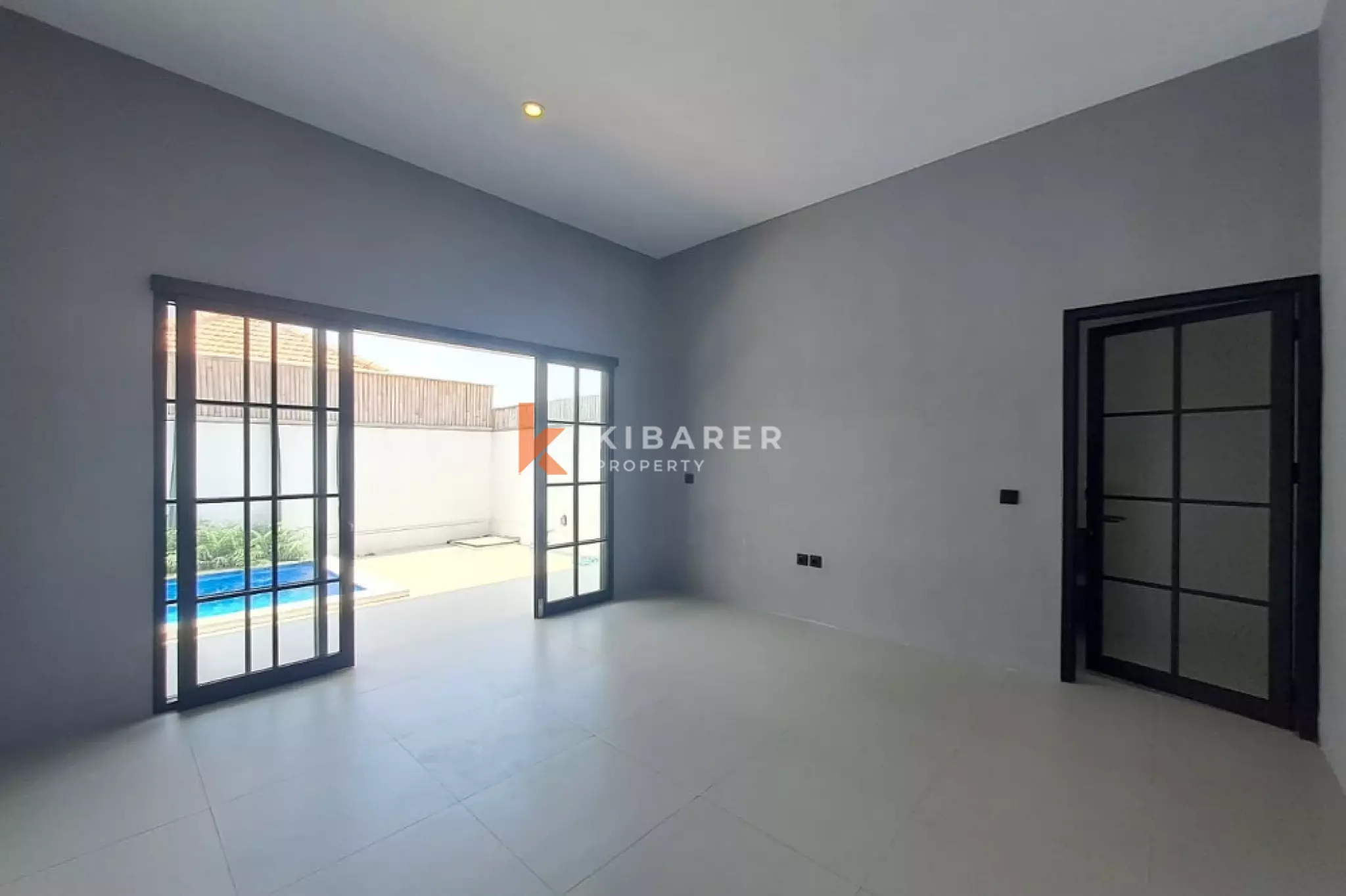 Central of Pererenan Unfurnished Three-Bedrooms Villa