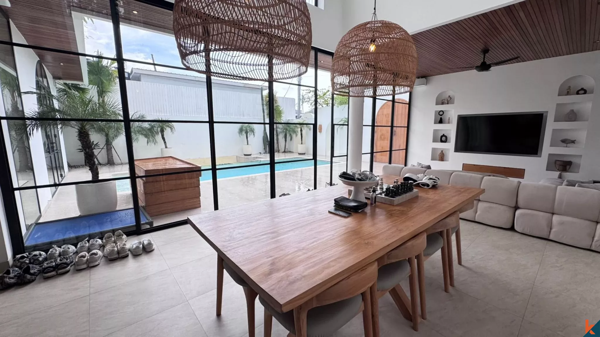 Modern -Style 3 Bedroom Villa with Private Pool in Tumbak Bayuh