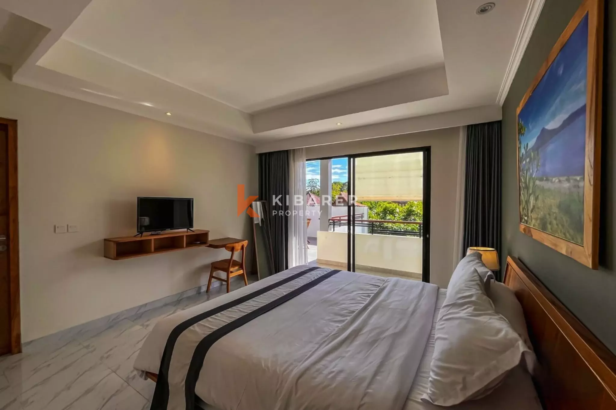 Vila Minimalis Tiga Kamar Tidur dengan Ruang Terbuka di Ungasan