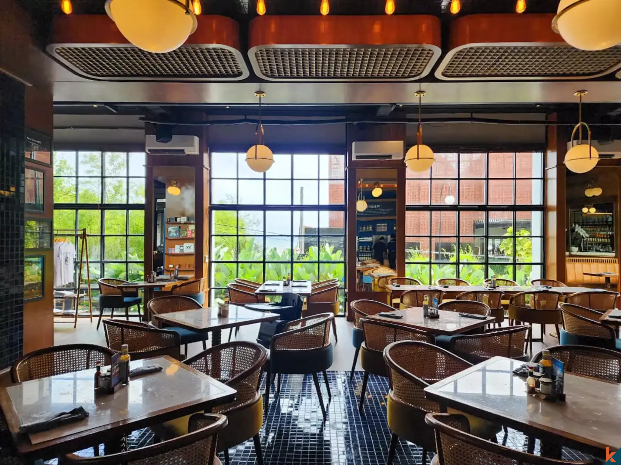 Apartemen loft dengan satu kamar tidur yang disewakan, bagian dari hotel bintang lima di Berawa