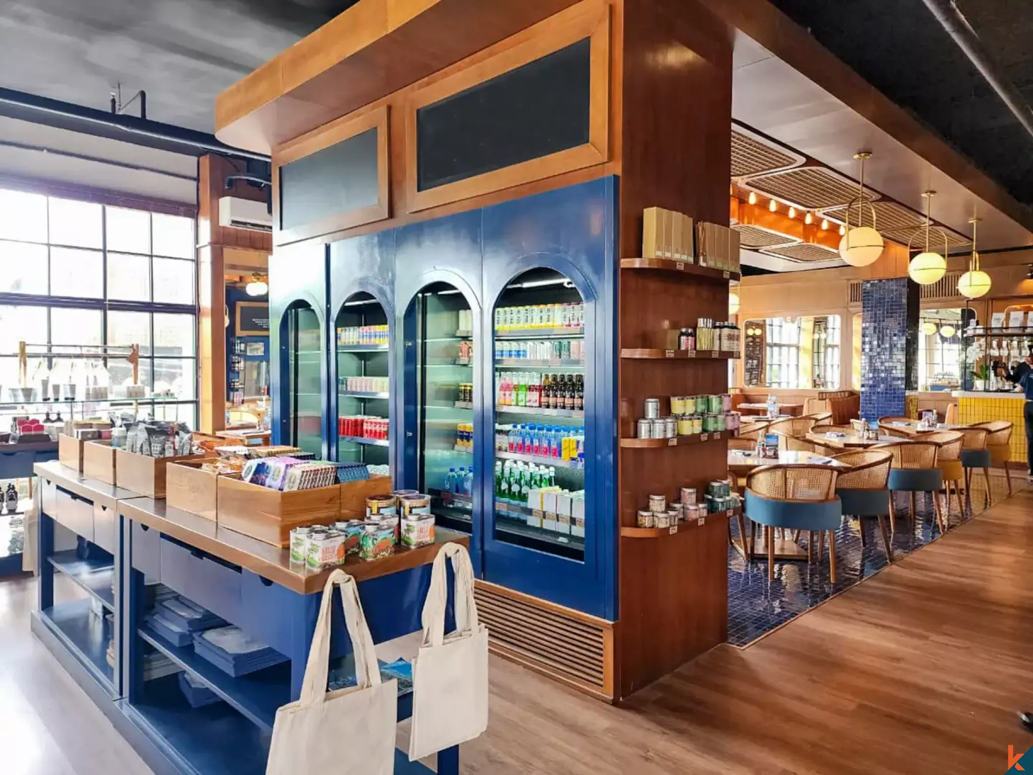 Apartemen loft dengan satu kamar tidur yang disewakan, bagian dari hotel bintang lima di Berawa