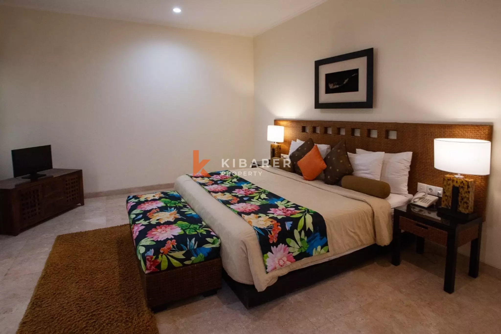 Touch Tropical Four-Bedrooms Open Living Villa in Jimbaran