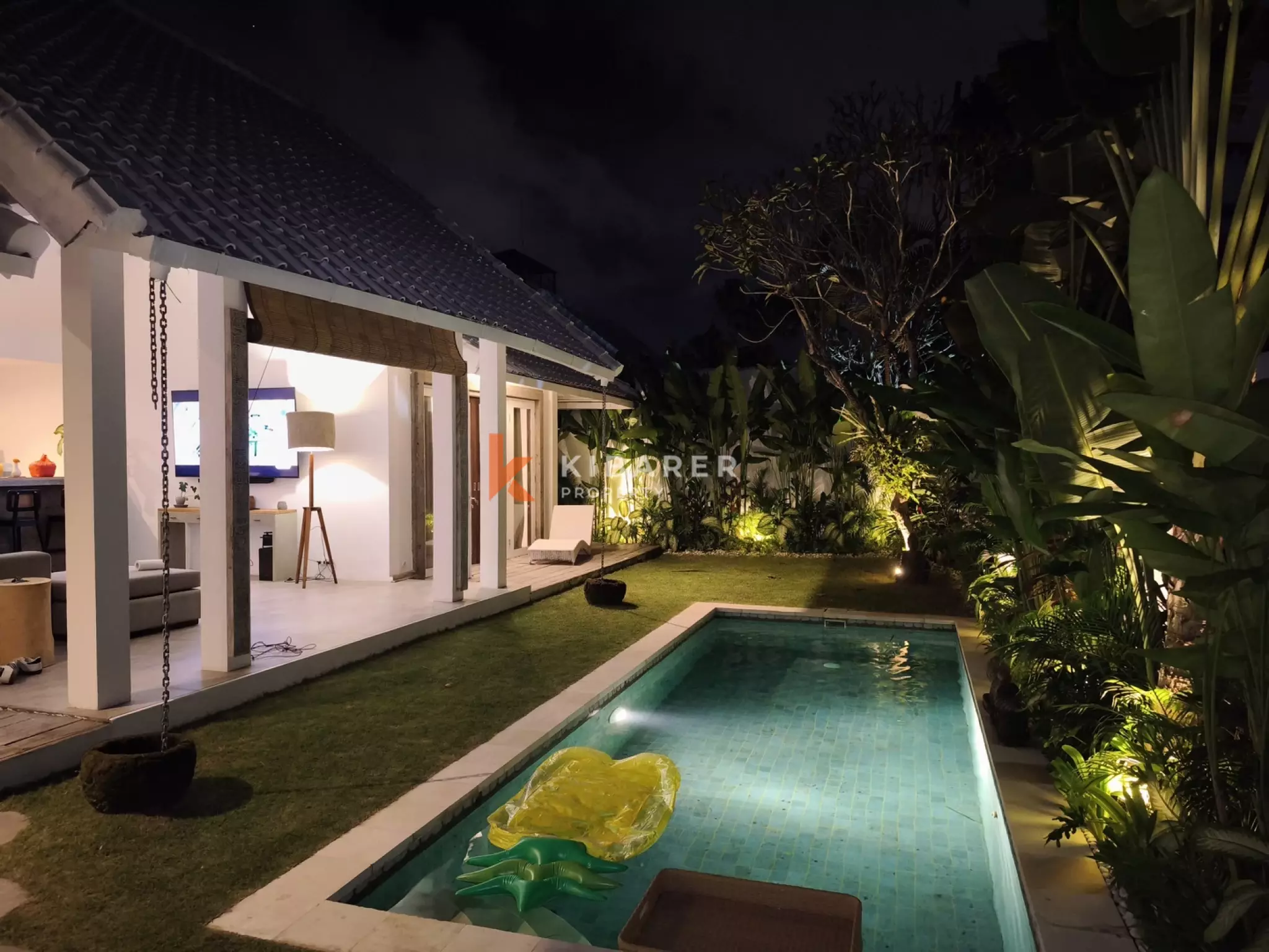 Bright and Airy Two Bedroom Garden Villa - Kerobokan Escape (Available on 16th December 2025)