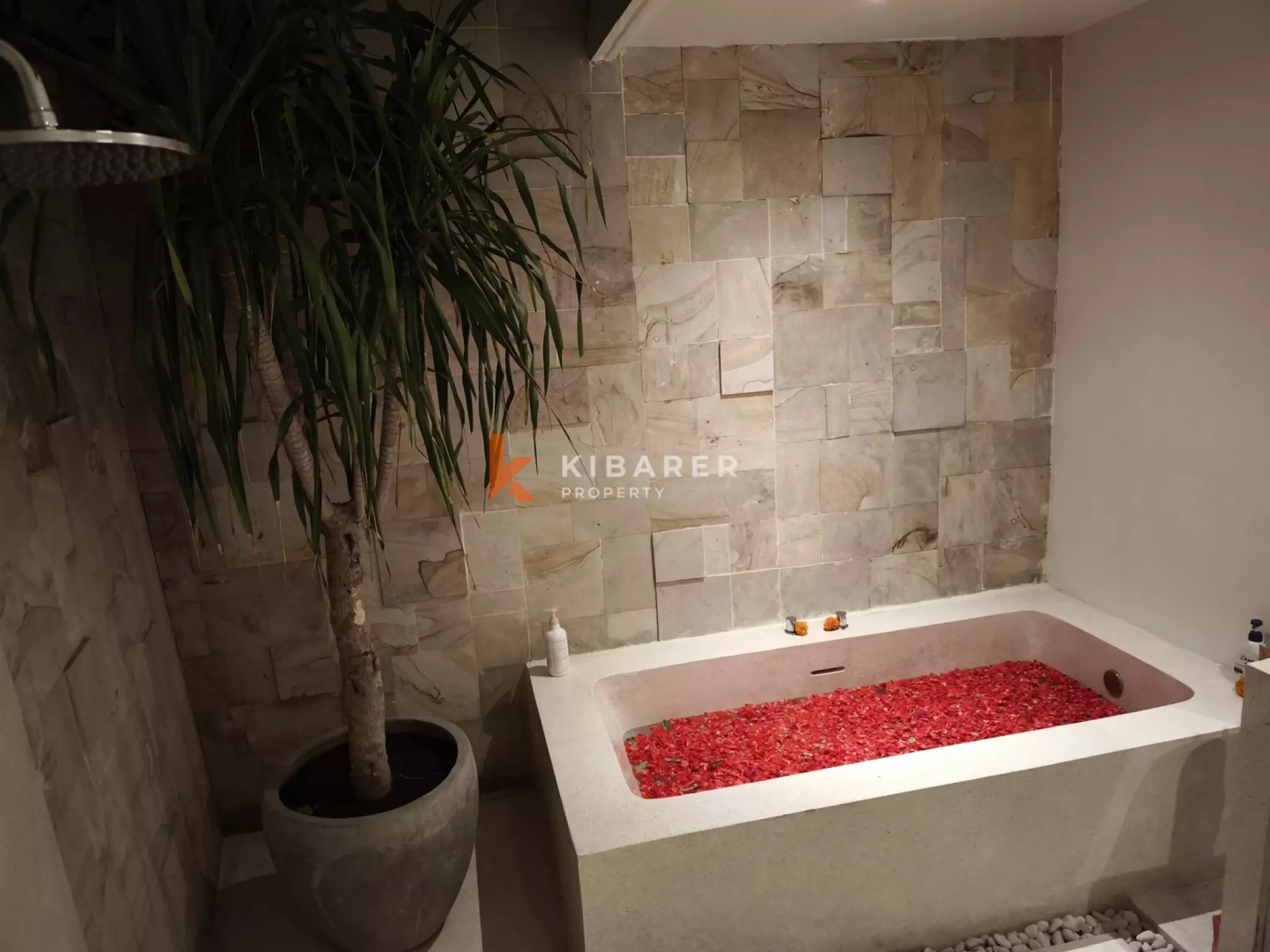 Bright and Airy Two Bedroom Garden Villa - Kerobokan Escape (Available on 16th December 2025)