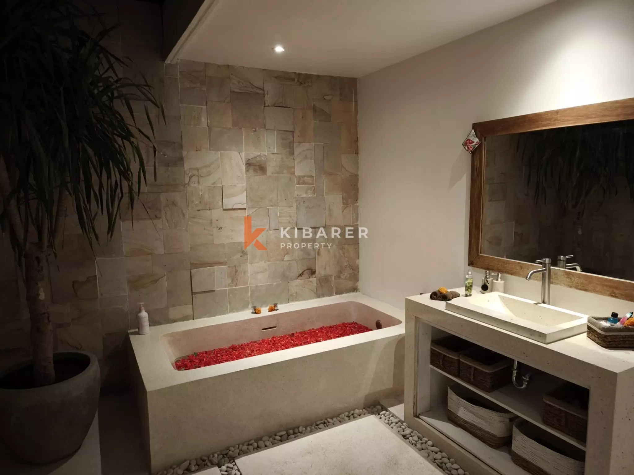 Bright and Airy Two Bedroom Garden Villa - Kerobokan Escape (Available on 16th December 2025)